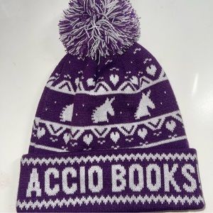 Brand new “Accio Books” Beanie